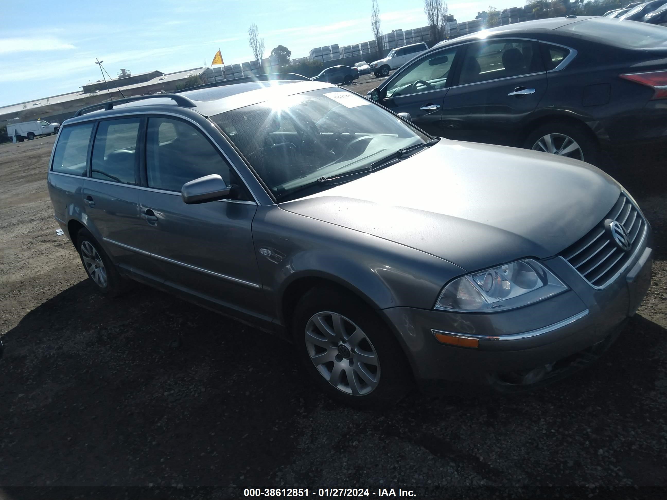 Photo 0 VIN: WVWVD63B43E165907 - VOLKSWAGEN PASSAT 