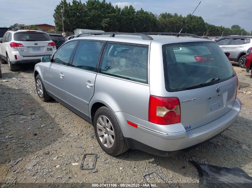 Photo 2 VIN: WVWVD63B61E259428 - VOLKSWAGEN PASSAT 