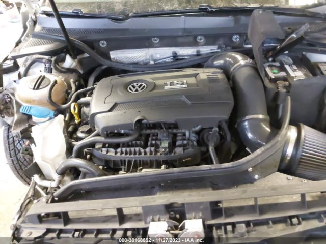 Photo 9 VIN: WVWVF7AU4HW152631 - VOLKSWAGEN GOLF 