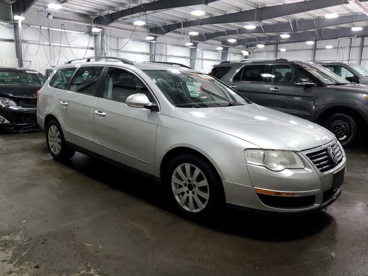 Photo 3 VIN: WVWXK73C08E231132 - VOLKSWAGEN PASSAT 