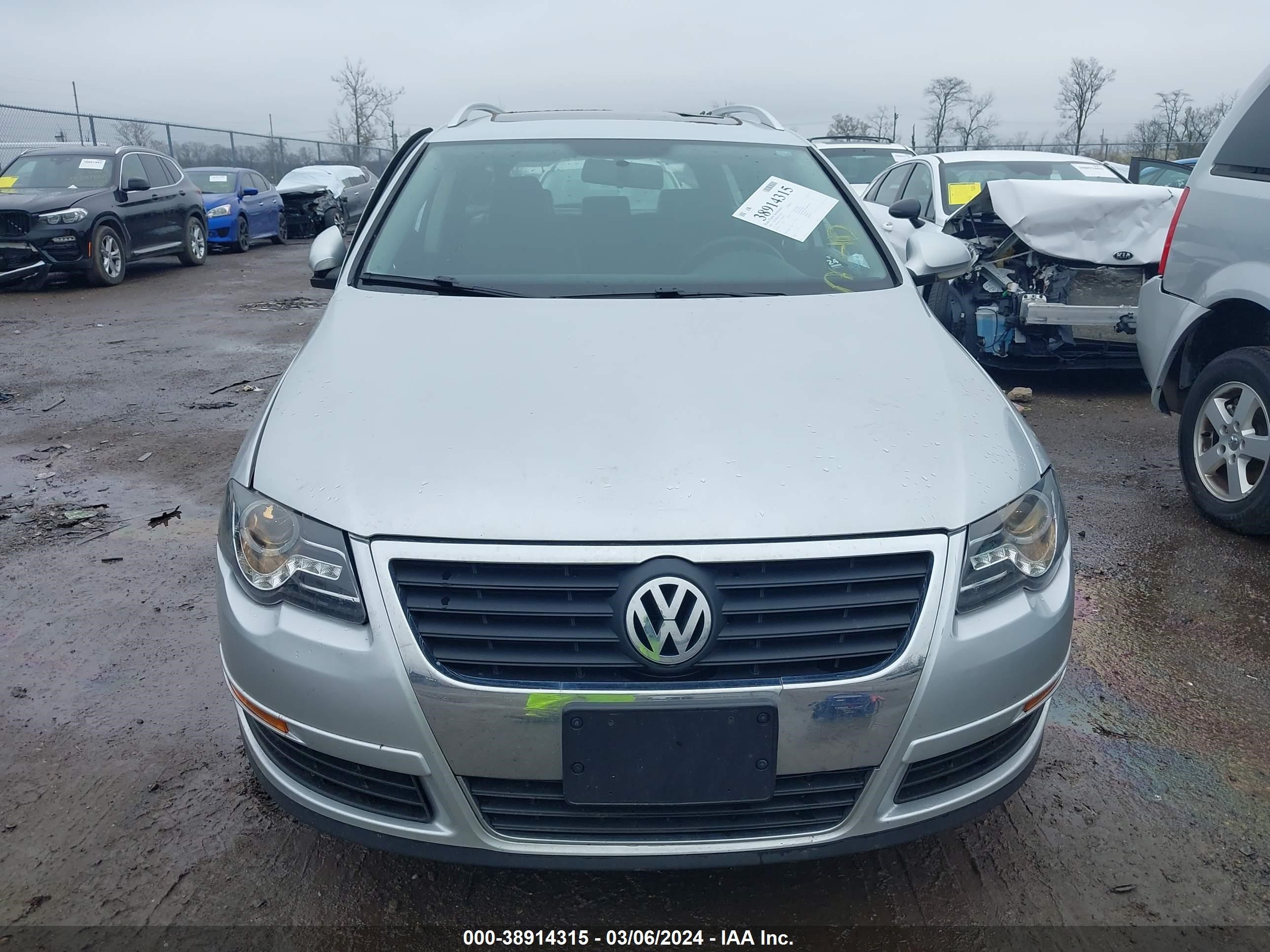 Photo 11 VIN: WVWXK73C19E068671 - VOLKSWAGEN PASSAT 