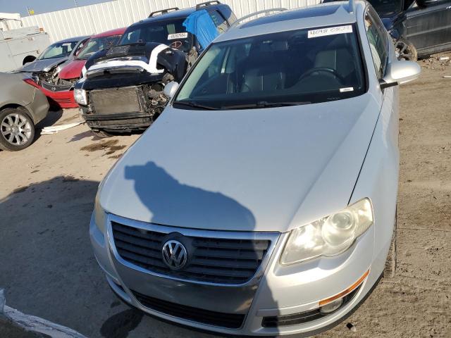 Photo 4 VIN: WVWXK7AN6AE055200 - VOLKSWAGEN PASSAT 