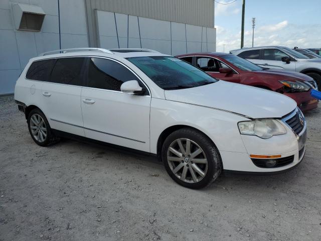 Photo 3 VIN: WVWXK7AN8AE167304 - VOLKSWAGEN PASSAT 