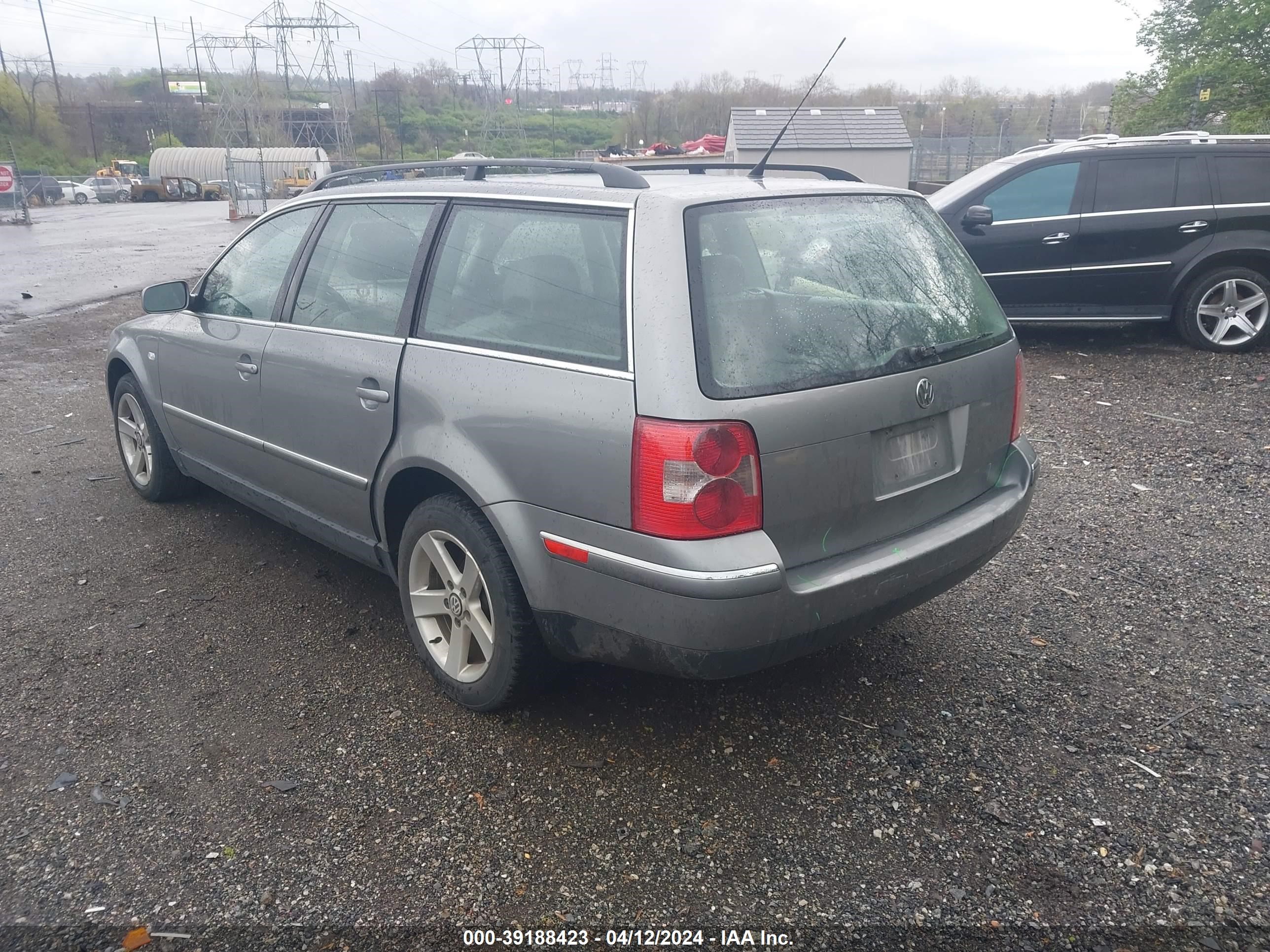 Photo 5 VIN: WVWYH63B44E012091 - VOLKSWAGEN PASSAT 