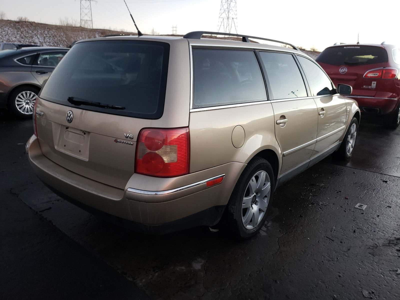 Photo 3 VIN: WVWYH63B53E424065 - VOLKSWAGEN PASSAT 