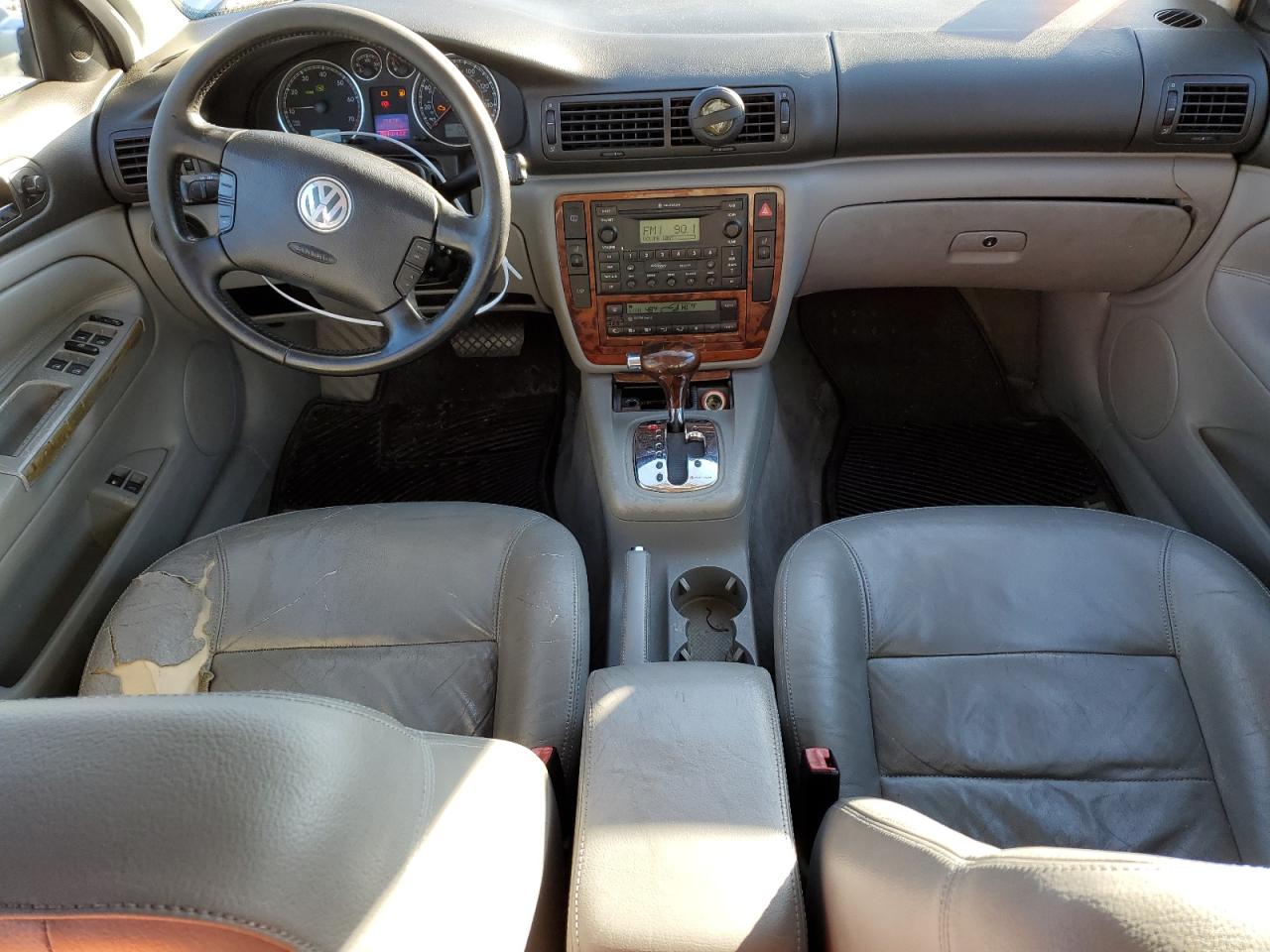 Photo 7 VIN: WVWYH63B74E024459 - VOLKSWAGEN PASSAT 