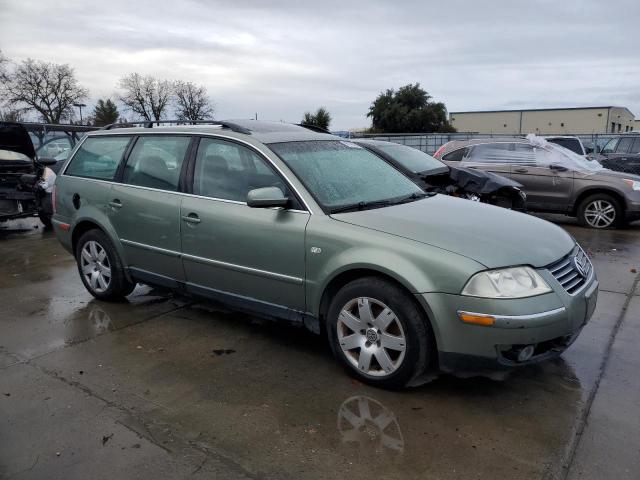 Photo 3 VIN: WVWYH63BX3E402403 - VOLKSWAGEN PASSAT 