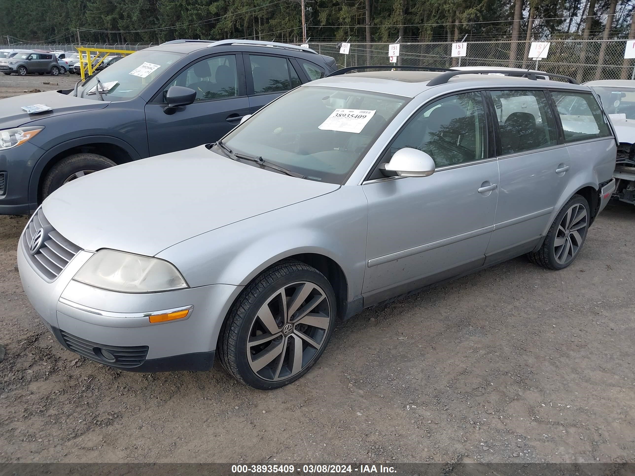 Photo 1 VIN: WVWYU63BX5E136251 - VOLKSWAGEN PASSAT 