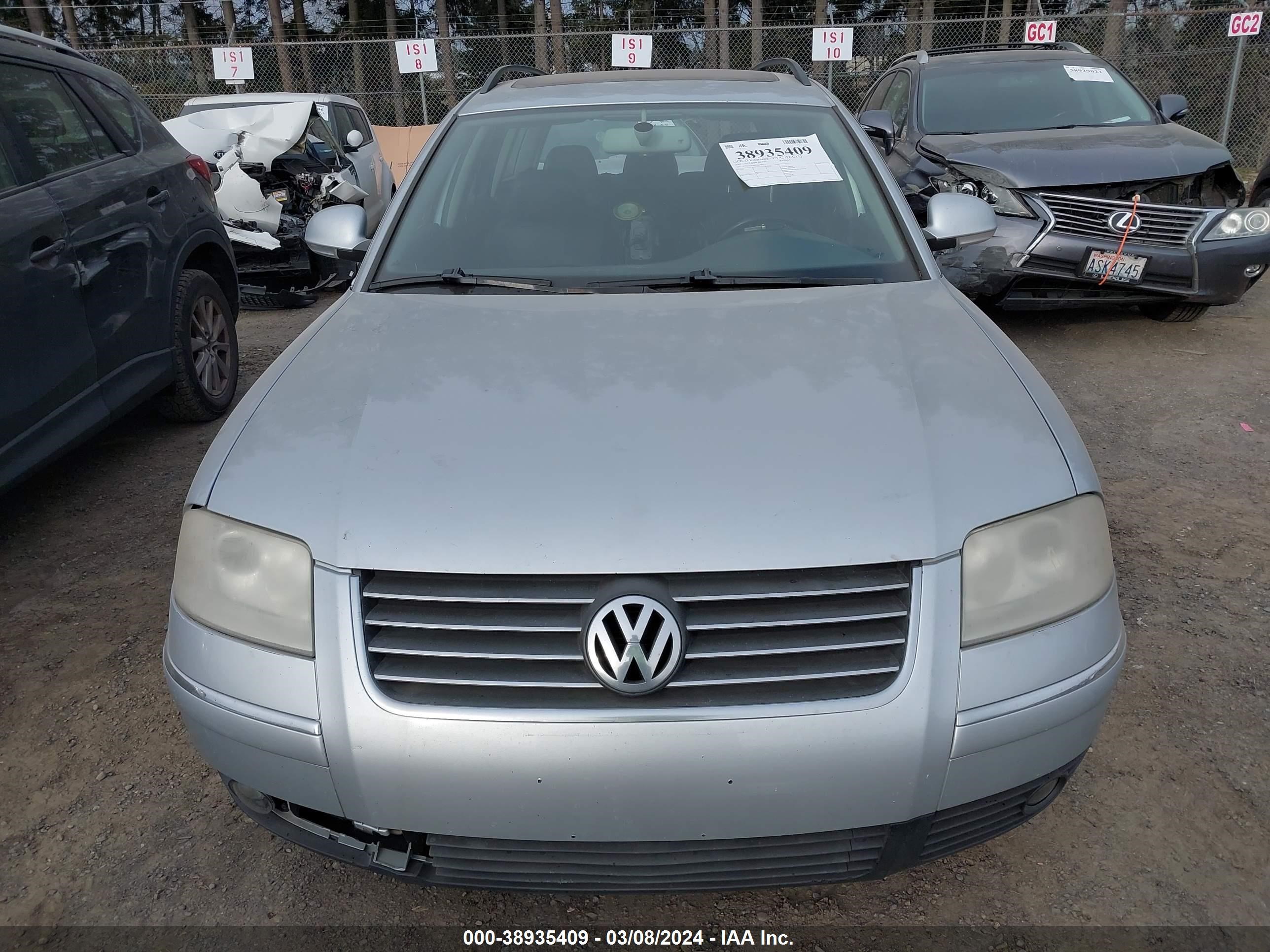 Photo 11 VIN: WVWYU63BX5E136251 - VOLKSWAGEN PASSAT 