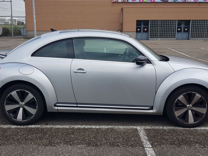 Photo 4 VIN: WVWZZZ16ZCM645225 - VOLKSWAGEN BEETLE 