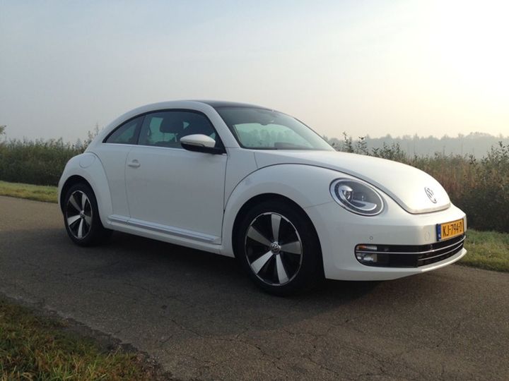 Photo 4 VIN: WVWZZZ16ZDM655705 - VOLKSWAGEN BEETLE 