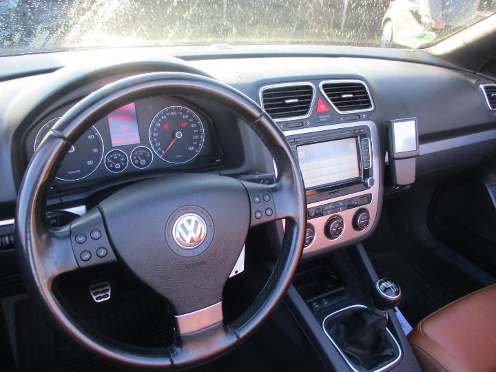 Photo 10 VIN: WVWZZZ1FZ8V048442 - VOLKSWAGEN EOS CABRIOLET 