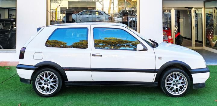 Photo 1 VIN: WVWZZZ1HZVW360098 - VOLKSWAGEN GOLF 