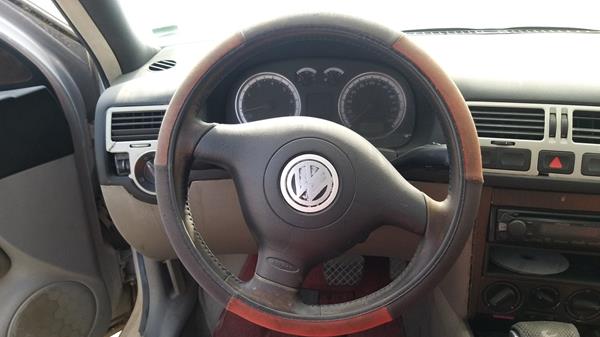 Photo 12 VIN: WVWZZZ1JZ2W418228 - VOLKSWAGEN BORA 