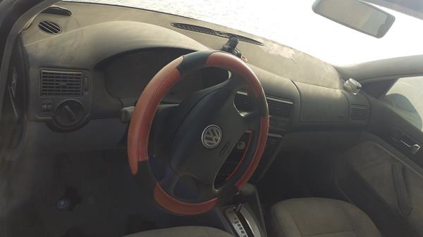 Photo 15 VIN: WVWZZZ1JZ4W001472 - VOLKSWAGEN GOLF 