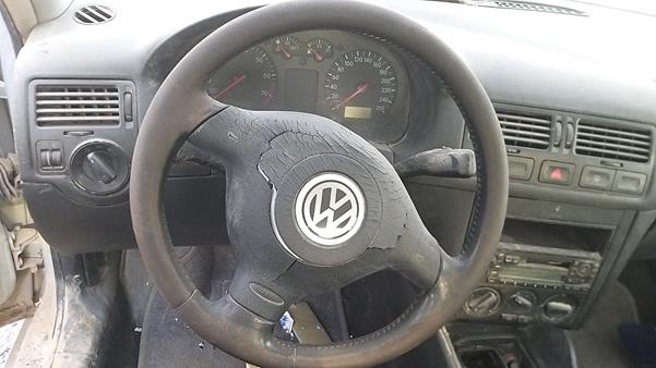 Photo 11 VIN: WVWZZZ1JZXW616393 - VOLKSWAGEN BORA 