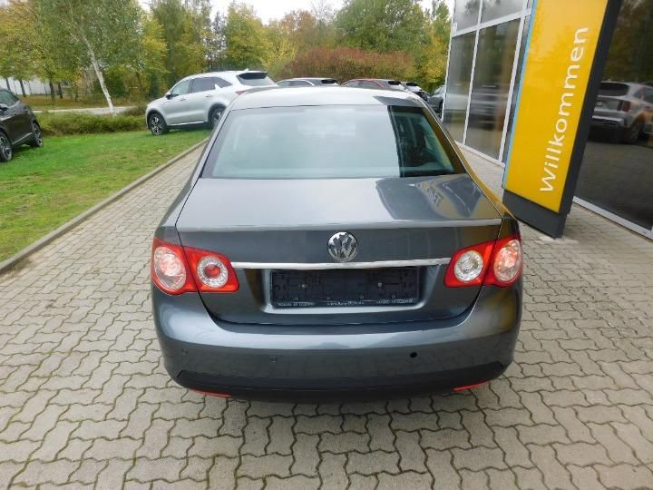 Photo 13 VIN: WVWZZZ1KZ6M841548 - VOLKSWAGEN JETTA SALOON 