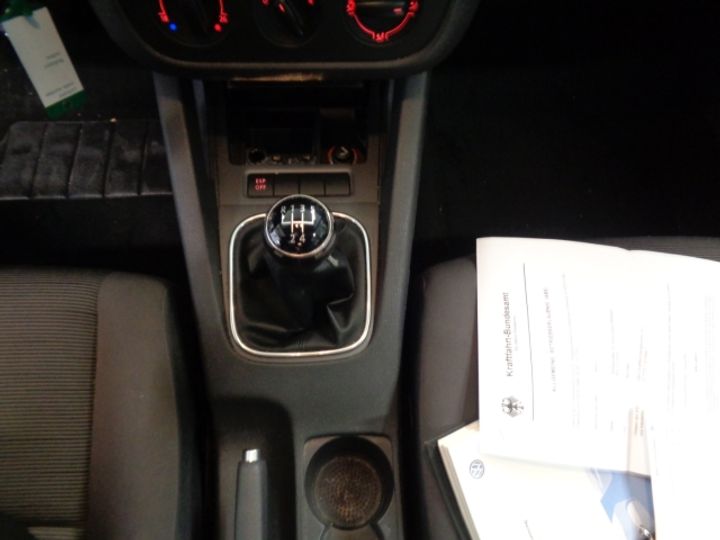 Photo 23 VIN: WVWZZZ1KZ7W213010 - VOLKSWAGEN GOLF 