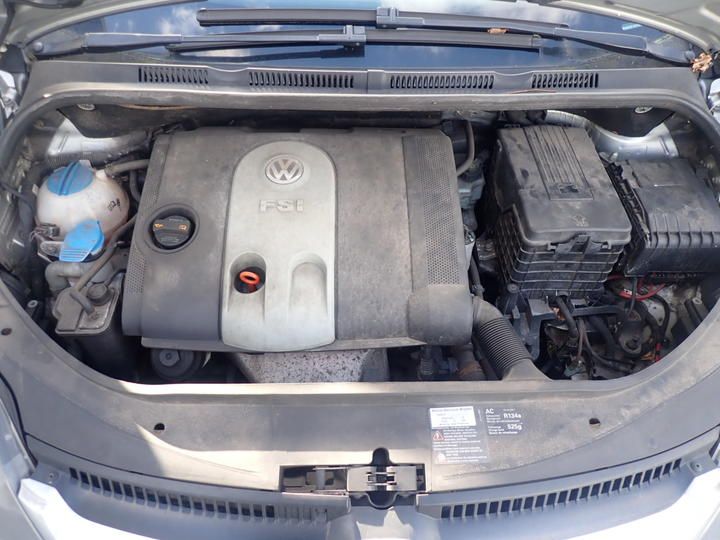 Photo 10 VIN: WVWZZZ1KZ7W587033 - VOLKSWAGEN GOLF 