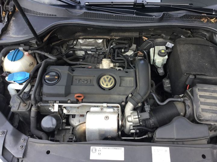 Photo 17 VIN: WVWZZZ1KZ9W498141 - VOLKSWAGEN GOLF 