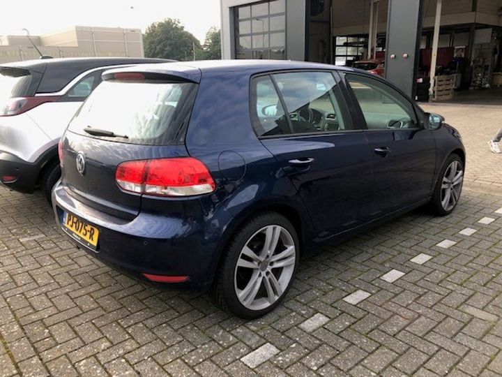 Photo 3 VIN: WVWZZZ1KZ9W523863 - VOLKSWAGEN GOLF 