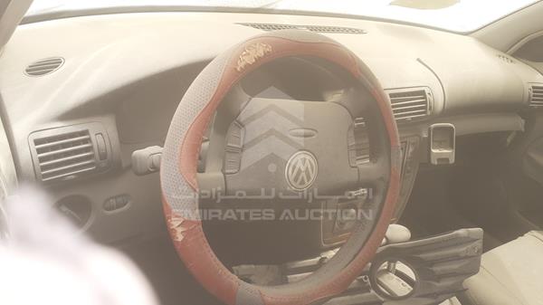 Photo 10 VIN: WVWZZZ3BZ3P209060 - VOLKSWAGEN PASSAT 