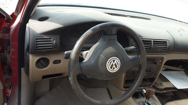 Photo 9 VIN: WVWZZZ3BZXE380913 - VOLKSWAGEN PASSAT 