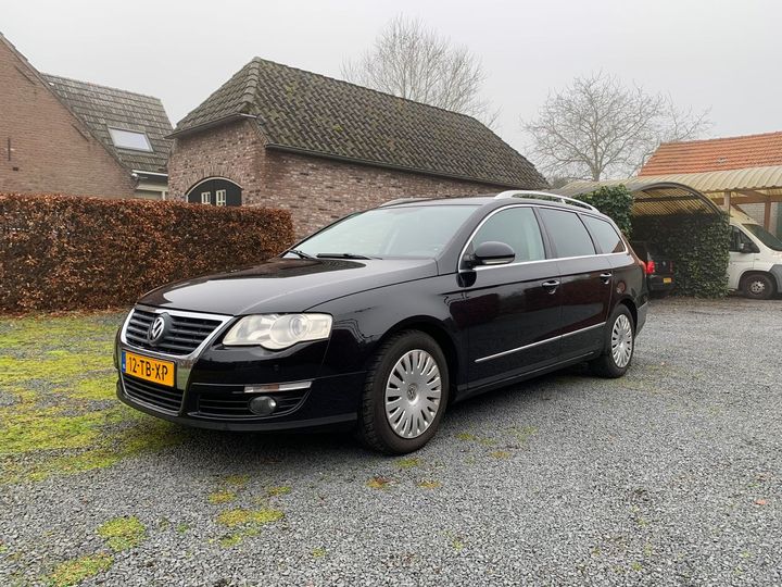 Photo 1 VIN: WVWZZZ3CZ7E029881 - VOLKSWAGEN PASSAT 