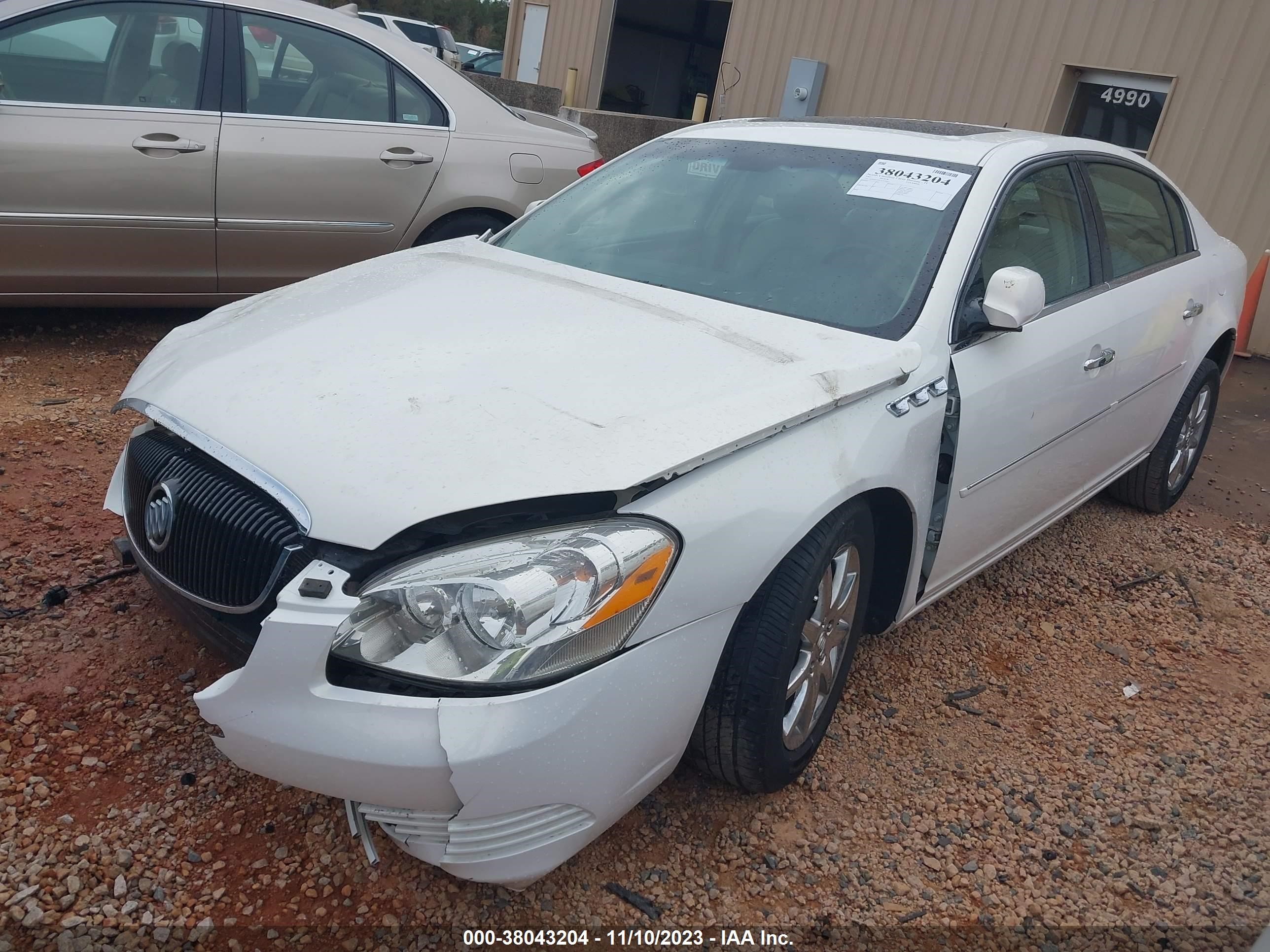 Photo 1 VIN: WVWZZZ3CZ9E512164 - BUICK LUCERNE 