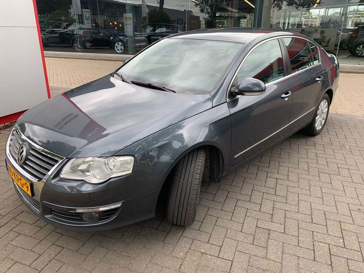 Photo 0 VIN: WVWZZZ3CZAP024519 - VOLKSWAGEN PASSAT 