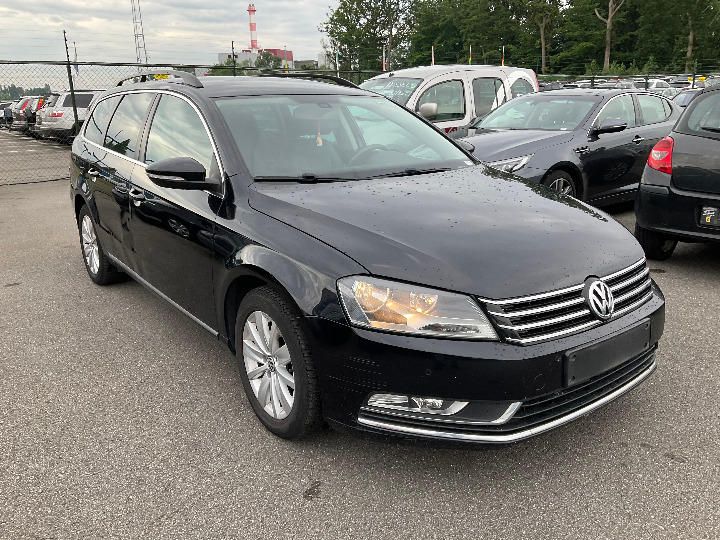 Photo 2 VIN: WVWZZZ3CZCE041170 - VOLKSWAGEN PASSAT 