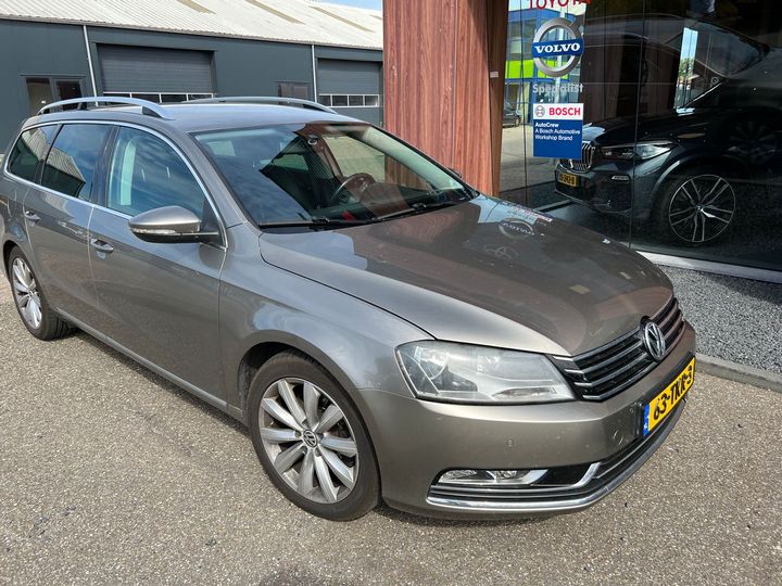 Photo 4 VIN: WVWZZZ3CZCE079565 - VOLKSWAGEN PASSAT 