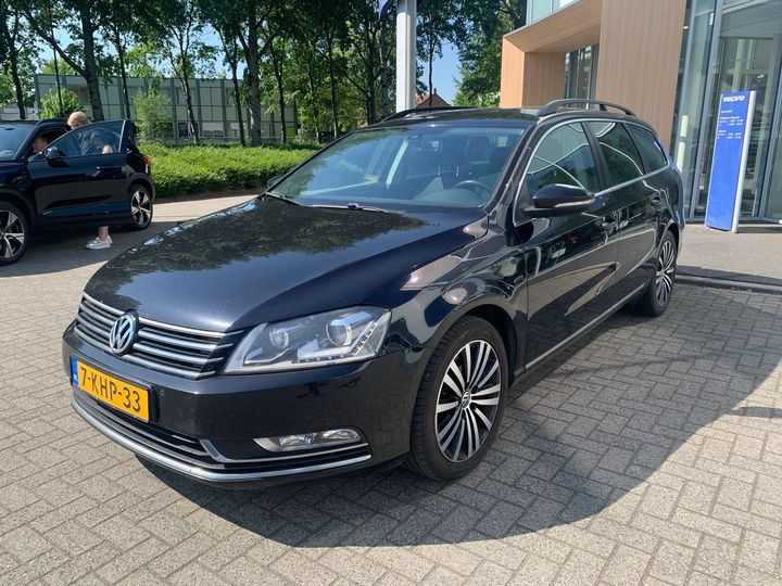 Photo 1 VIN: WVWZZZ3CZDE137004 - VOLKSWAGEN PASSAT 