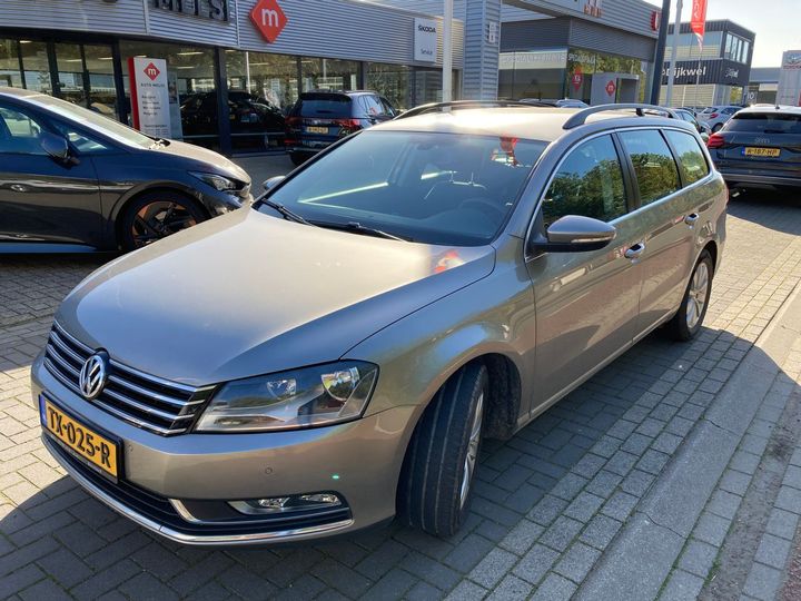 Photo 1 VIN: WVWZZZ3CZEE047612 - VOLKSWAGEN PASSAT 