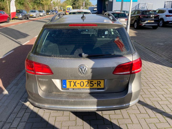 Photo 17 VIN: WVWZZZ3CZEE047612 - VOLKSWAGEN PASSAT 