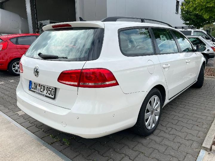 Photo 3 VIN: WVWZZZ3CZEE050817 - VOLKSWAGEN PASSAT 