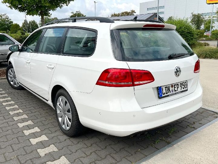 Photo 4 VIN: WVWZZZ3CZEE050817 - VOLKSWAGEN PASSAT 