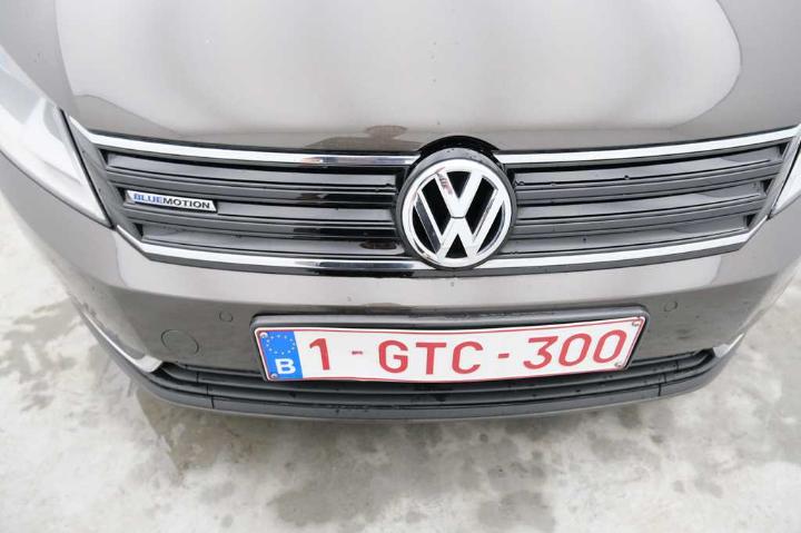 Photo 5 VIN: WVWZZZ3CZEE135369 - VOLKSWAGEN PASSAT 