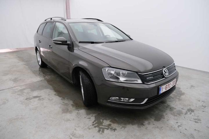 Photo 8 VIN: WVWZZZ3CZEE135369 - VOLKSWAGEN PASSAT 