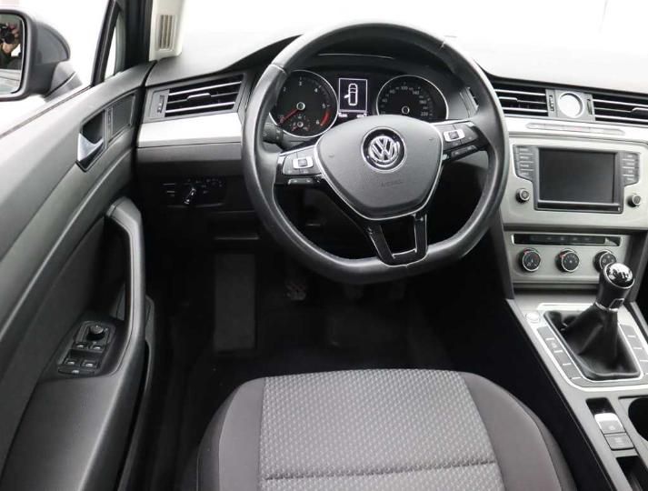 Photo 9 VIN: WVWZZZ3CZFE477718 - VOLKSWAGEN PASSAT 