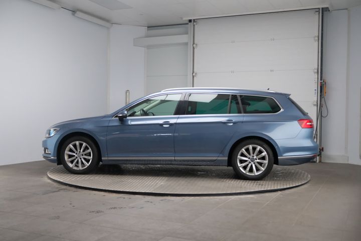 Photo 2 VIN: WVWZZZ3CZFE485222 - VOLKSWAGEN PASSAT 