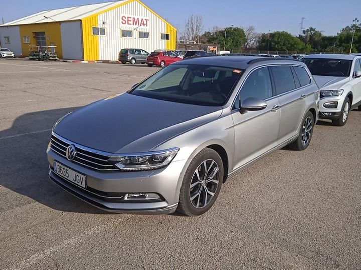 Photo 1 VIN: WVWZZZ3CZGE010389 - VOLKSWAGEN PASSAT 