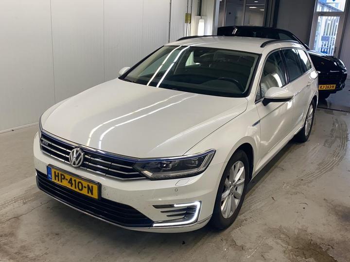 Photo 1 VIN: WVWZZZ3CZGE039431 - VOLKSWAGEN PASSAT 