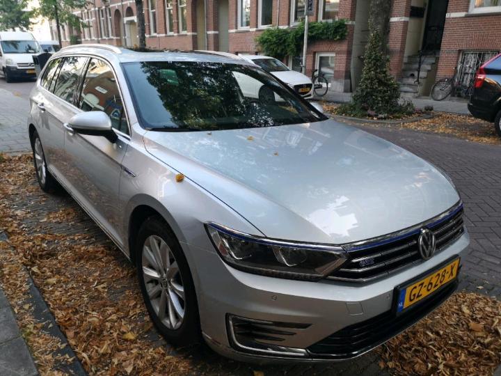 Photo 2 VIN: WVWZZZ3CZGE053649 - VOLKSWAGEN PASSAT 