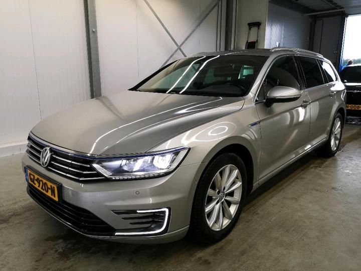 Photo 0 VIN: WVWZZZ3CZGE054133 - VOLKSWAGEN PASSAT 