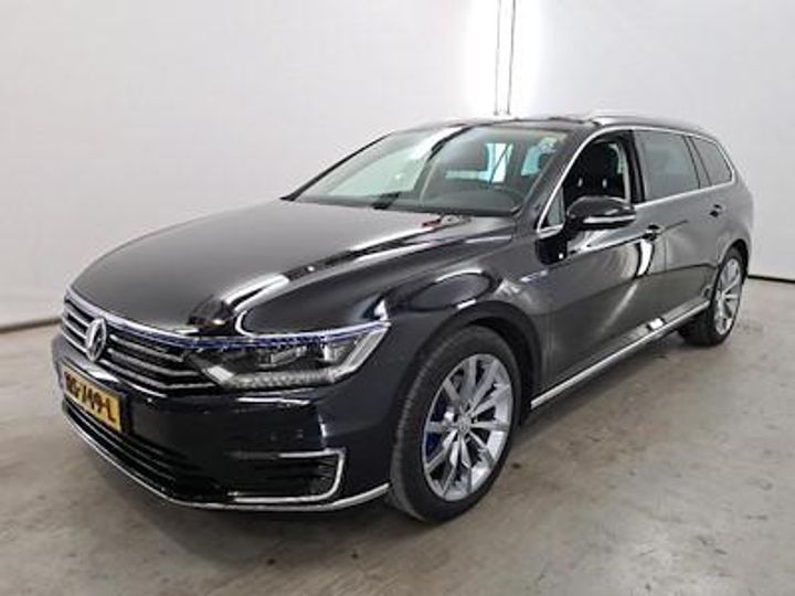 Photo 1 VIN: WVWZZZ3CZGE057548 - VOLKSWAGEN PASSAT 