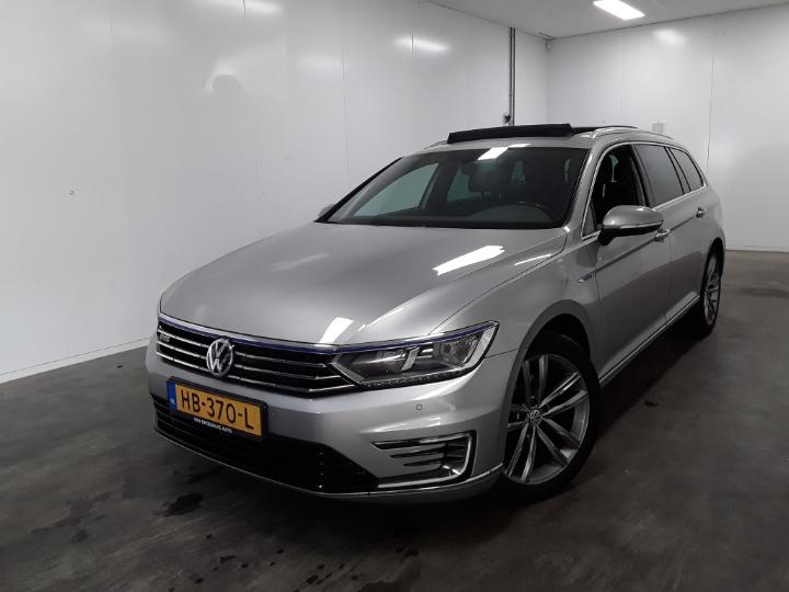 Photo 1 VIN: WVWZZZ3CZGE057860 - VOLKSWAGEN PASSAT 