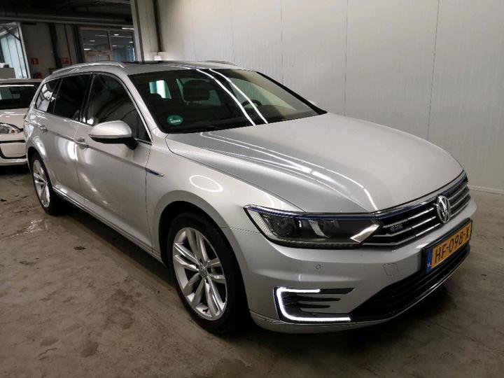 Photo 2 VIN: WVWZZZ3CZGE082639 - VOLKSWAGEN PASSAT 