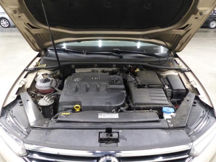 Photo 11 VIN: WVWZZZ3CZGE083124 - VOLKSWAGEN PASSAT 