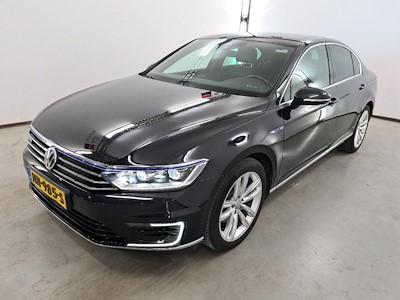 Photo 1 VIN: WVWZZZ3CZGE083391 - VOLKSWAGEN PASSAT 